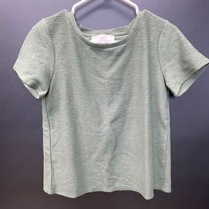 Summer top with slit open back